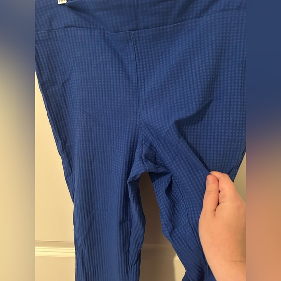 Blue Textured Leggings - Picture 4 of 6
